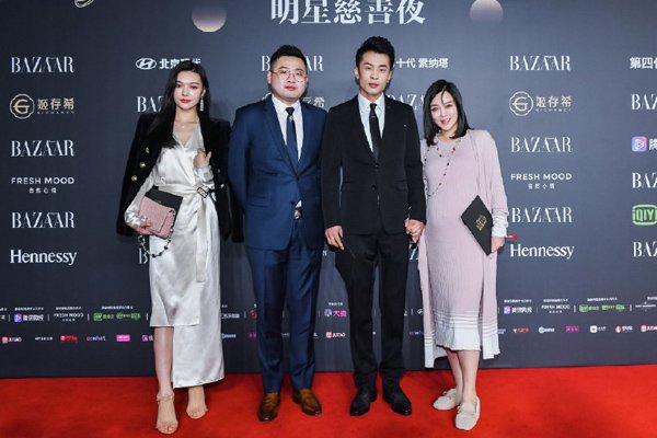 �ٷ�Ϊʲô�����͵ĺ� �յ���˿�����Լ��Ĳ�Ʒ