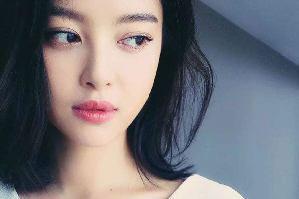 �������������� ��ֵ���Ǻ��׺���Ů������