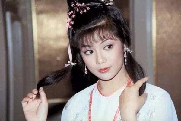 翁美玲怎么走的 双重性格的她结局断然不会太好