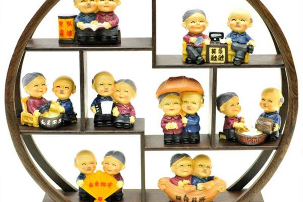 老人最想要的几种礼物 送长辈礼物排行榜有纪念意义的