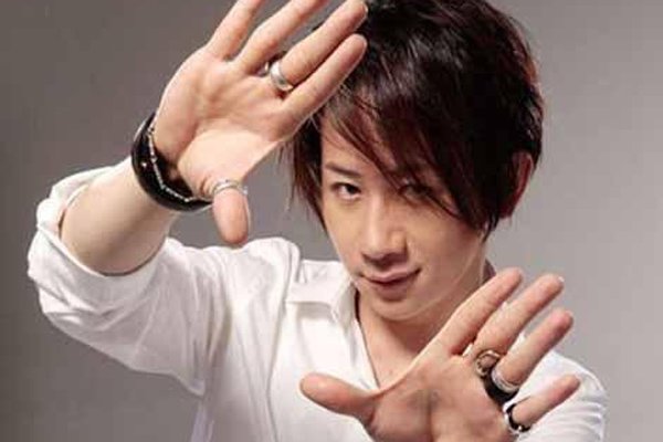 ��ǫΪʲôͻȻ������ �۷�֮���Ȼ����