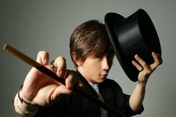 ��ǫΪʲôͻȻ������ �۷�֮���Ȼ����