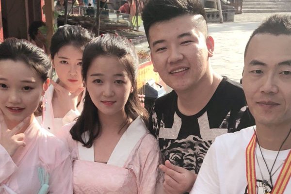 ����ľɭĻ���ϰ�˭ �������1000�����˿ʵ������