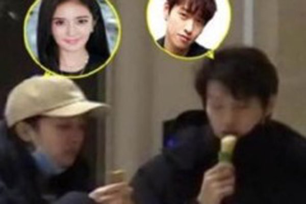 κ��ѫ��������һ����� ��ͬ������һ�ҾƵ��ſ�