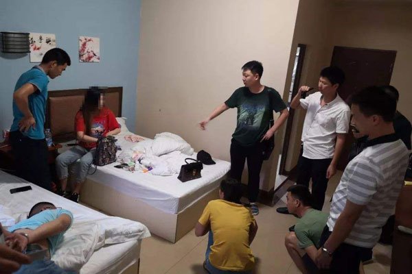 仙人跳新套路 没有色心又怎么会上钩被骗