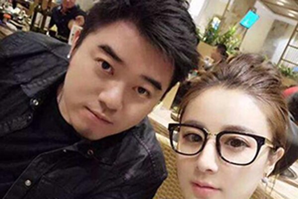 �������������˭ ޱ櫵��Ϲ����ɹ�Ů�˱���ĵ�����