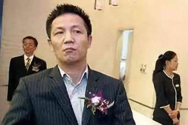 周正毅现状及老婆简介没消息应该是出国了