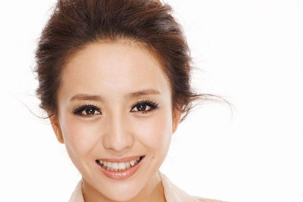 佟丽娅经纪人是谁 曝光离婚气哭对方怎么回事