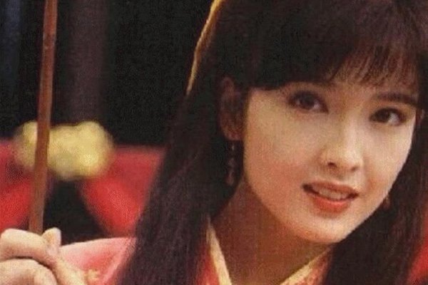 �ܻ������������� ��һֻè�䵱����