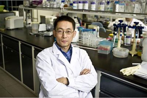 施一公与颜宁有染 科学工作者也要注重感情生活