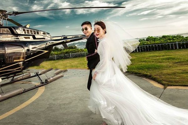 刘一手结婚视频录像 被(bèi)列为(wèi)失信被执行人哪来的钱结婚