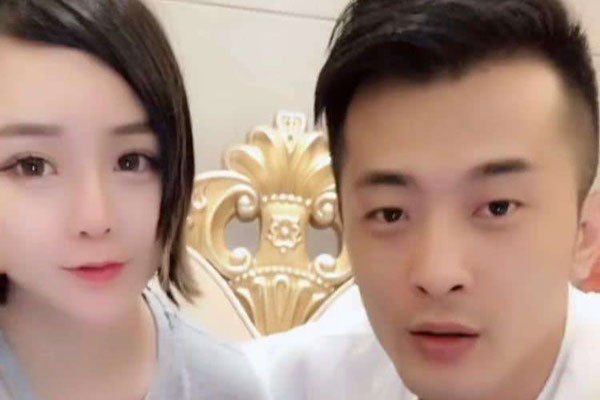 ������ǰ���һ�λ�������� �ٵ�û��ǰ�޺ʹ�Ů��һ˵