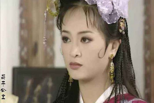 ���������μǺ󴫽�ɫ ������ô���ɫ�ö඼�����