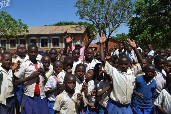 ���޶����� ����ϰ��̫���ö��˽��ܲ���