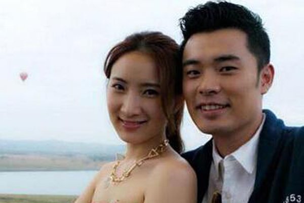 �º�д����溵ĳ�΢�� ������溵�΢����Ȼ��ɾ��