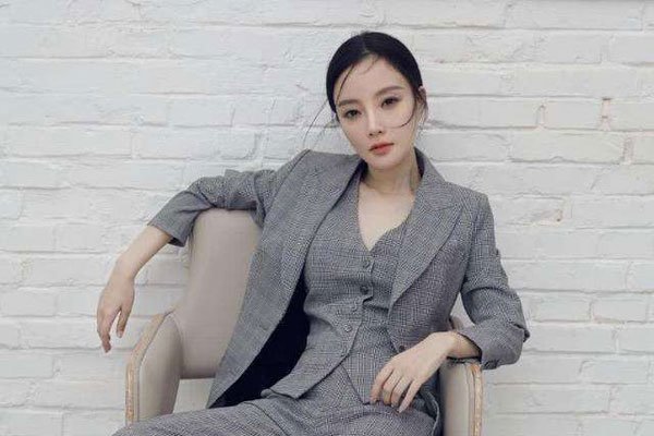 李小璐出轨的视频截图 陈年旧事再起风波