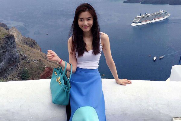 柏雪的事是真的吗 半夜自残玩失踪灵异的料可真多