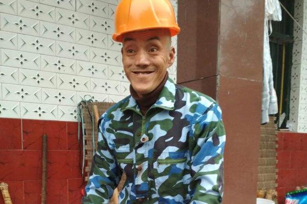 ��ͷǿ������˭�ݵ� ��������������������