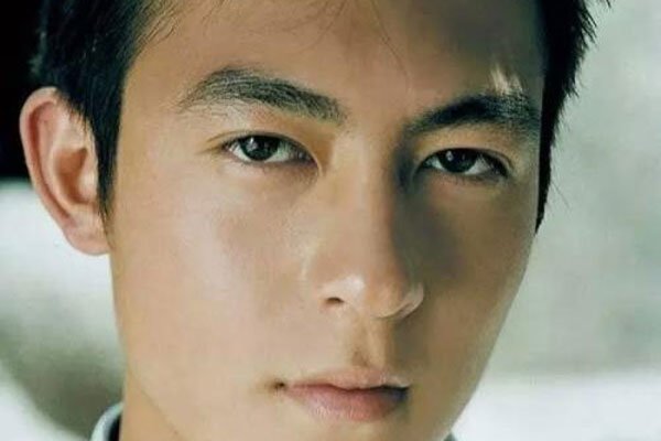 �¹�ϣ����400�����Ŀ� ��ɾ���ö౨��Ӧ���д浵