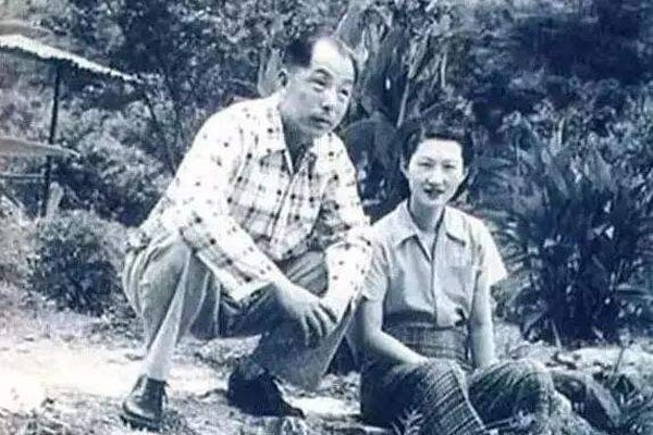 赵一荻为什么只生一个 她的一生眼中只有张学良一个人