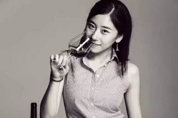 ��ʤ��������Ƶ��ͼ ��������������˻����в�ϲ��