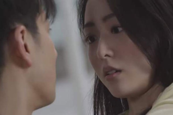 ��Щ������Ů�����º��� ��ɫ̫���䲻�����Ǻ���