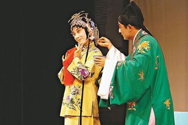 ����ϧ������,������˭ �ν���Ȼ���Լ���С檸�������ñ��