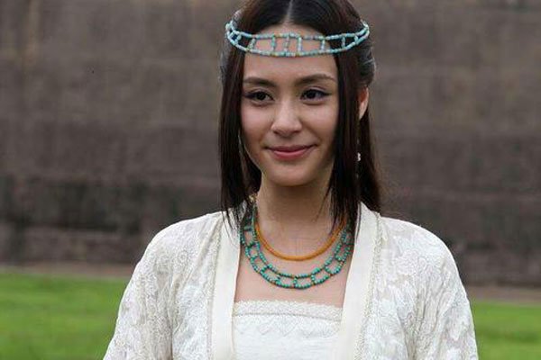 ����ͩ����ɾ������Ƭ �����к��崿û�а���ϵ