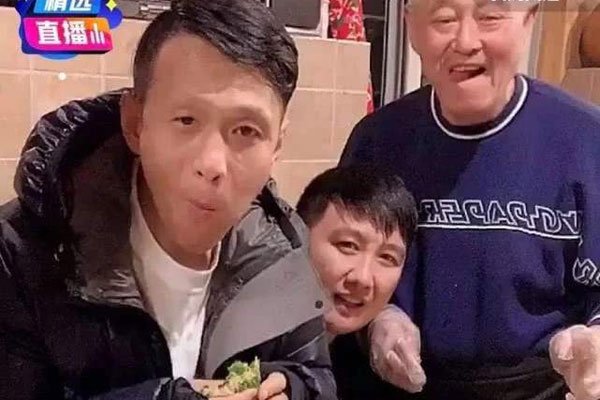 ���ͺ�С������ô�� 500���������˭Ӯ��