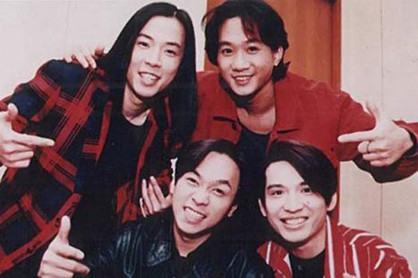 ��ʦ���ƼҾԵ����� �󸻴��Ӣ������