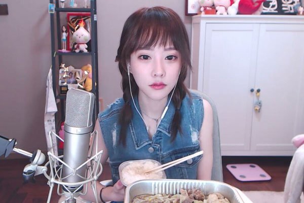 ����Ī����¼�ʼĩ �����160���¼���ʲô