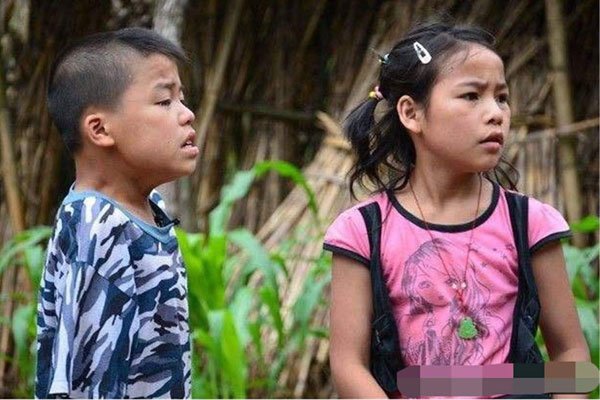 ���μ��Ǽٵ�ȫ����Ϸ Ϊ�˿����뿪��ʲô��Ը����