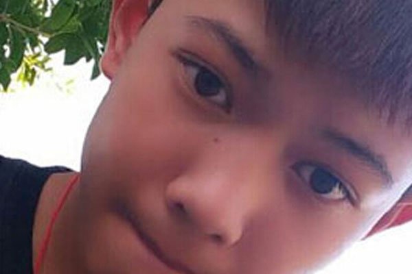 ���μ��Ǽٵ�ȫ����Ϸ Ϊ�˿����뿪��ʲô��Ը����