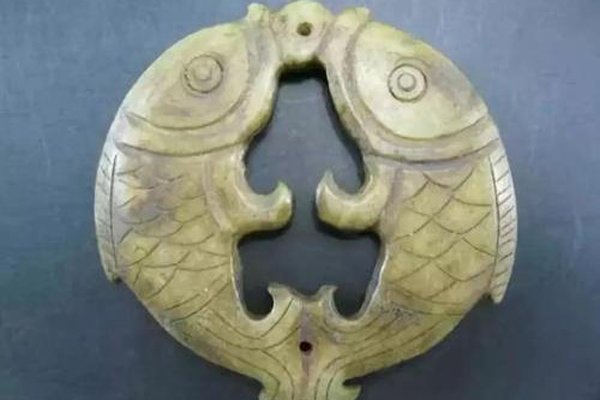 ˫�����������¼����� �ܹ����Ƴ�һ��һ���Ķ���