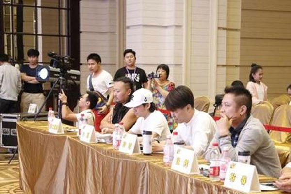 ��溸����������� ��ƵĶ�ϱ���ö���ŵ�������