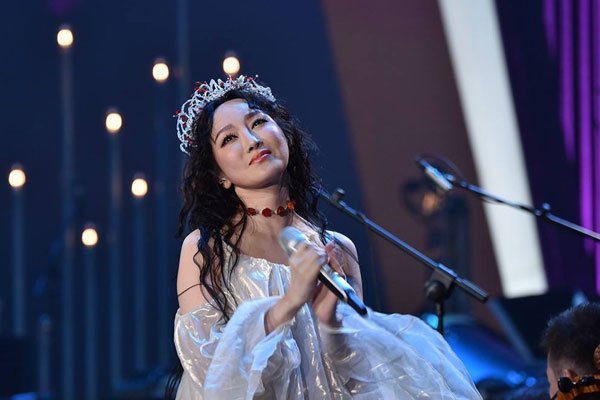 �������Ϲ��������ϼ�� ��˵���Ϲ���һλ����