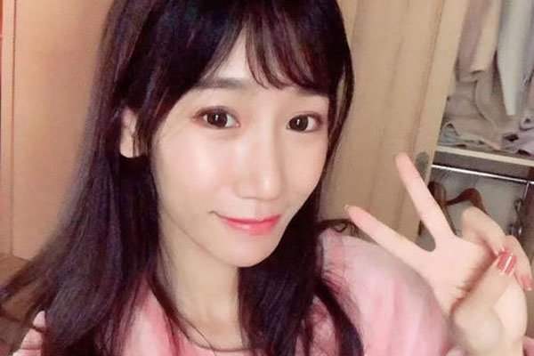 小缘喵ojbk图片资料 仅凭声音就能陶醉一片的斗鱼直播