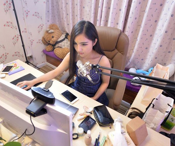 抖音最污的女主播 打好擦边球才是实力所在