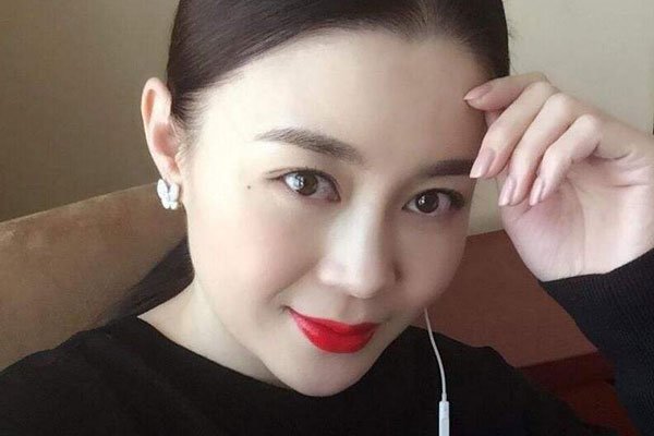 关婷娜的老公什么名字 她跟赵本山的合作也挺有料