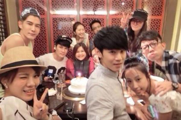 �ĺ����������� KID�ĳ��������̲�ס����