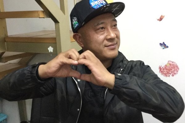 ��С�������Ů��˿ ��������˵��¶�ǵ�����