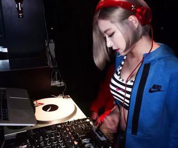 ��������Ƶ���۾��� һ����ʮ������զ������ô�˳�ʲô����