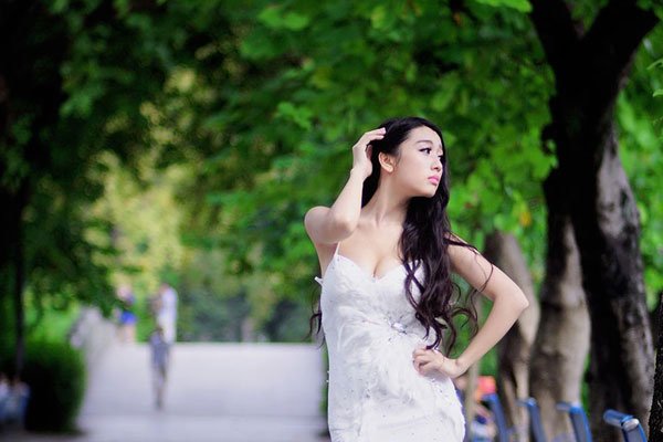 ag��Ů�����Ʒ���Ƭ �������Ů����������