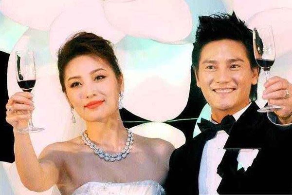 ���Ӿ�����ͼƬ ��������һ��Ϸ���ȴ��֪�����ѻ�