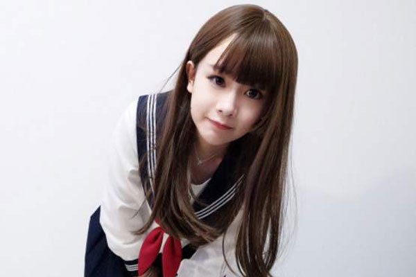 ��ī����4ָ��� �Ա�����ֻ��αװ��Ů����