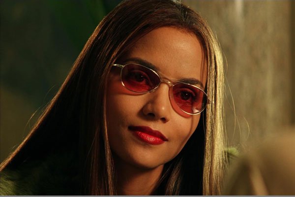 剑鱼行动哈利贝瑞几分种露 感情和事业一样多彩