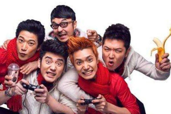 ��Դ����Ů��ͼƬ �ٵ������������ϵ�ǰ;