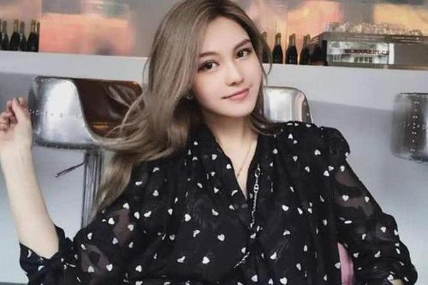 ������ǰ��Ա� ֮ǰҲ��Ư�����ڸ�Ư��