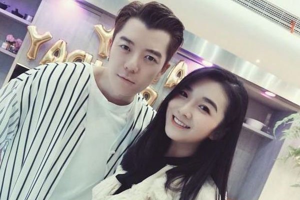 王栎鑫老婆追星李现 老公吃醋网友调侃的画面太好笑了