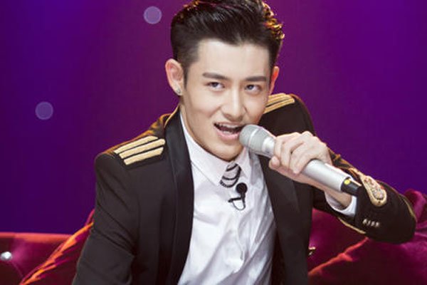 x�������Ŷӳ�������˭ �����ж����������